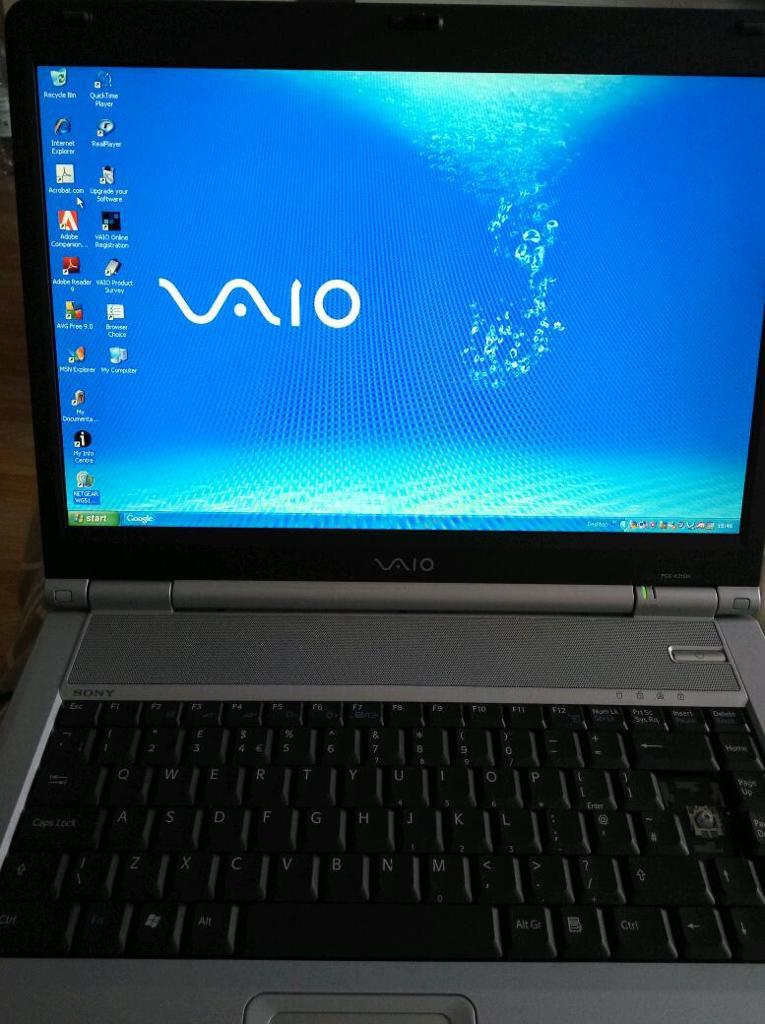 Sony Vaio PCG9RGM runing on Windows XP in London Gumtree