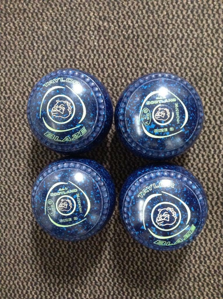 Taylor blaze bowls size 3 heavy in Polmont, Falkirk Gumtree