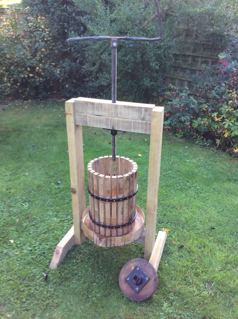 Apple/cider press approx. 21litres in Alton, Hampshire Gumtree