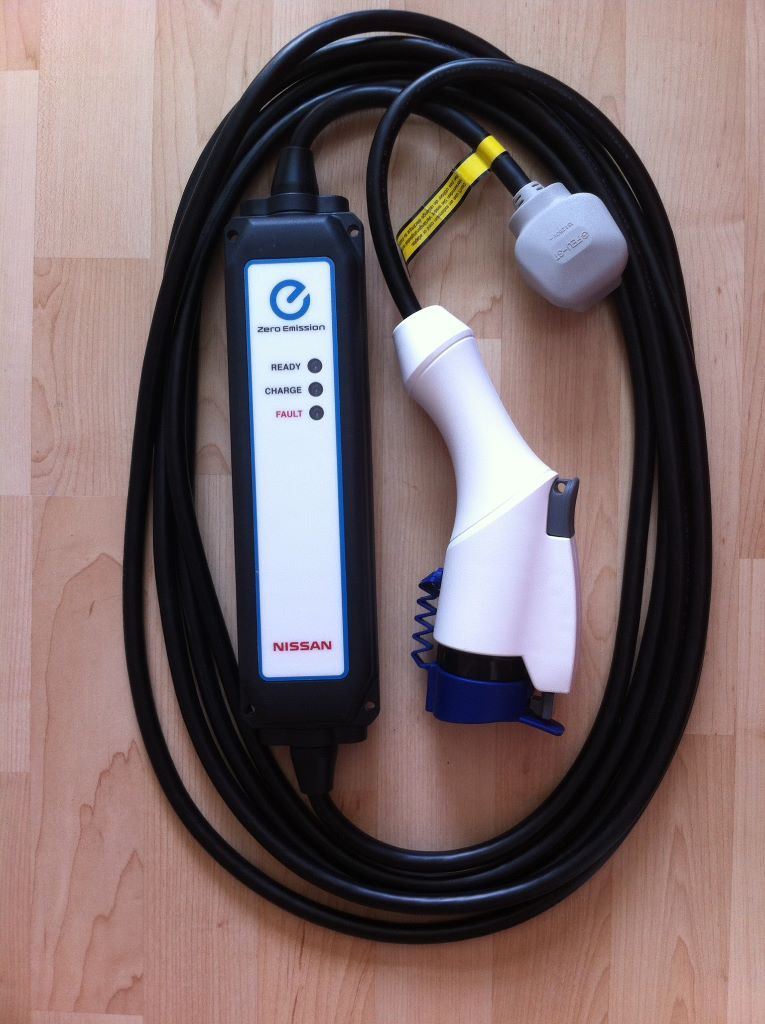 Nissan Leaf EVSE 3 pin domestic home charger cable 5 metres in