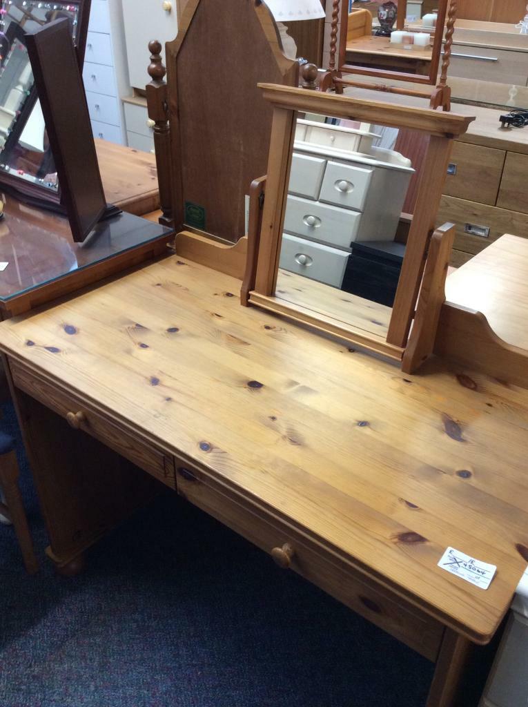 Pine Dressing Table 45064 £49 in Rayleigh, Essex Gumtree