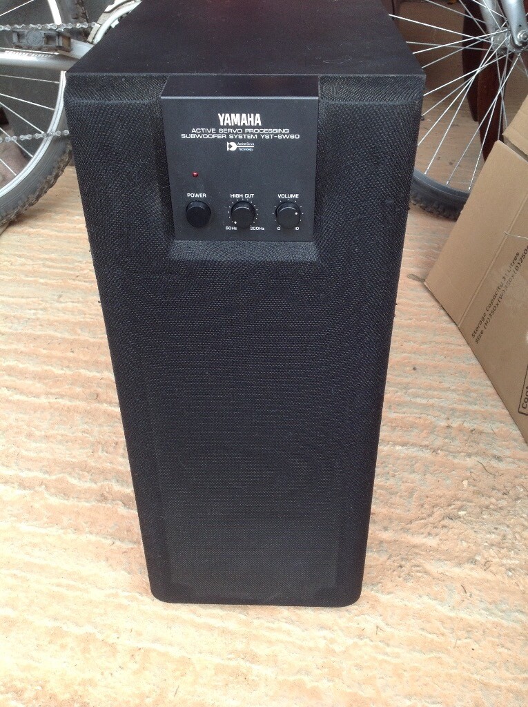 YAMAHA MADE IN JAPAN VINTAGE POWERED SUB WOOFER YSTSW60 75 WATTS JUST