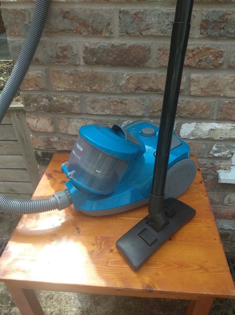 Argos blue VC403 Bagless Cylinder Vacuum Cleaner in Wavertree
