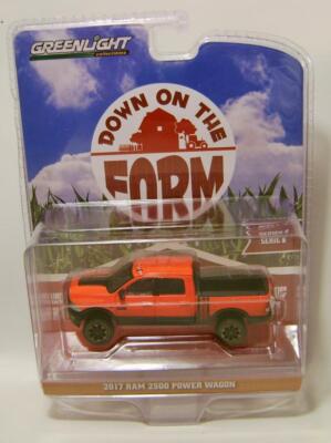 2017 '17 DODGE RAM 2500 POWER WAGON DOWN ON THE FARM TRACTOR R8 GREENLIGHT 2023