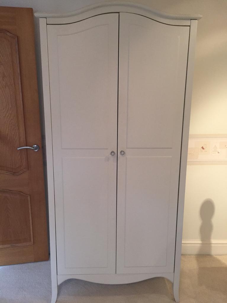 French style wardrobe  in Brentwood, Es Gumtree