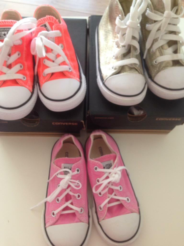 kids converse size 9