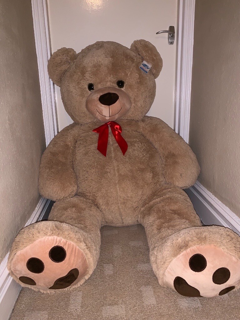 giant teddy smyths
