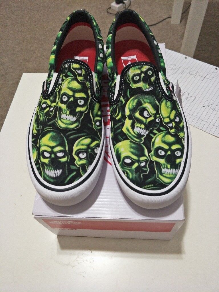 vans x supreme skull pile