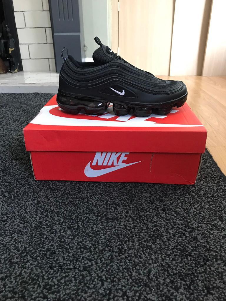 nike outlet perry barr