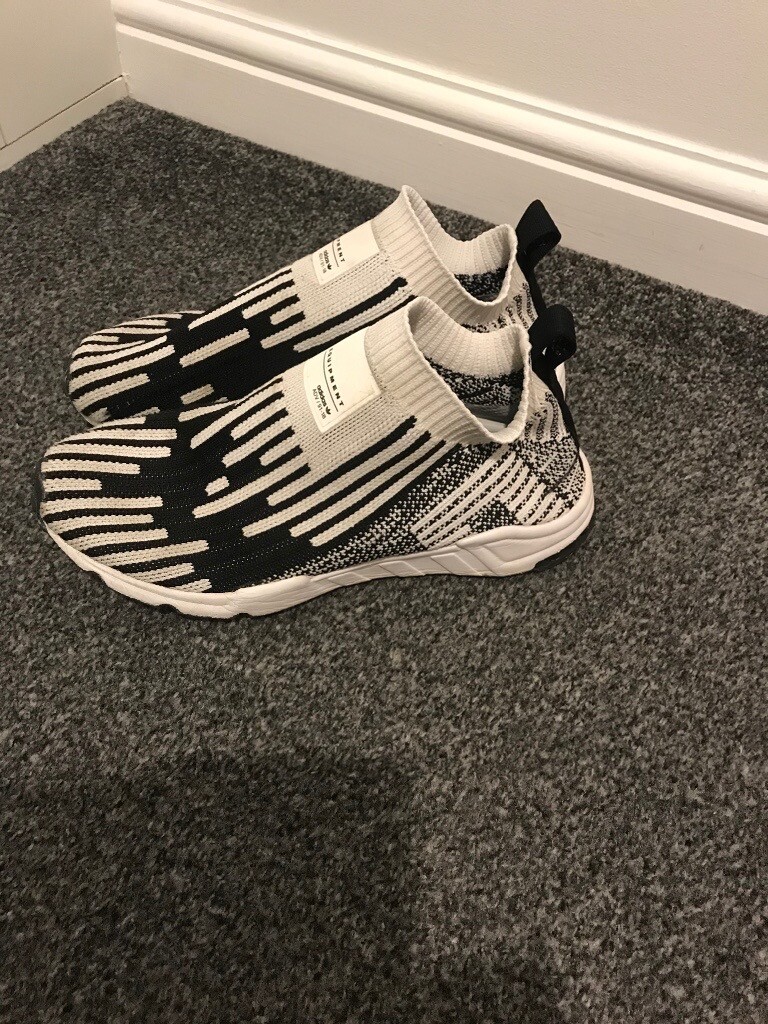 laceless adidas trainers