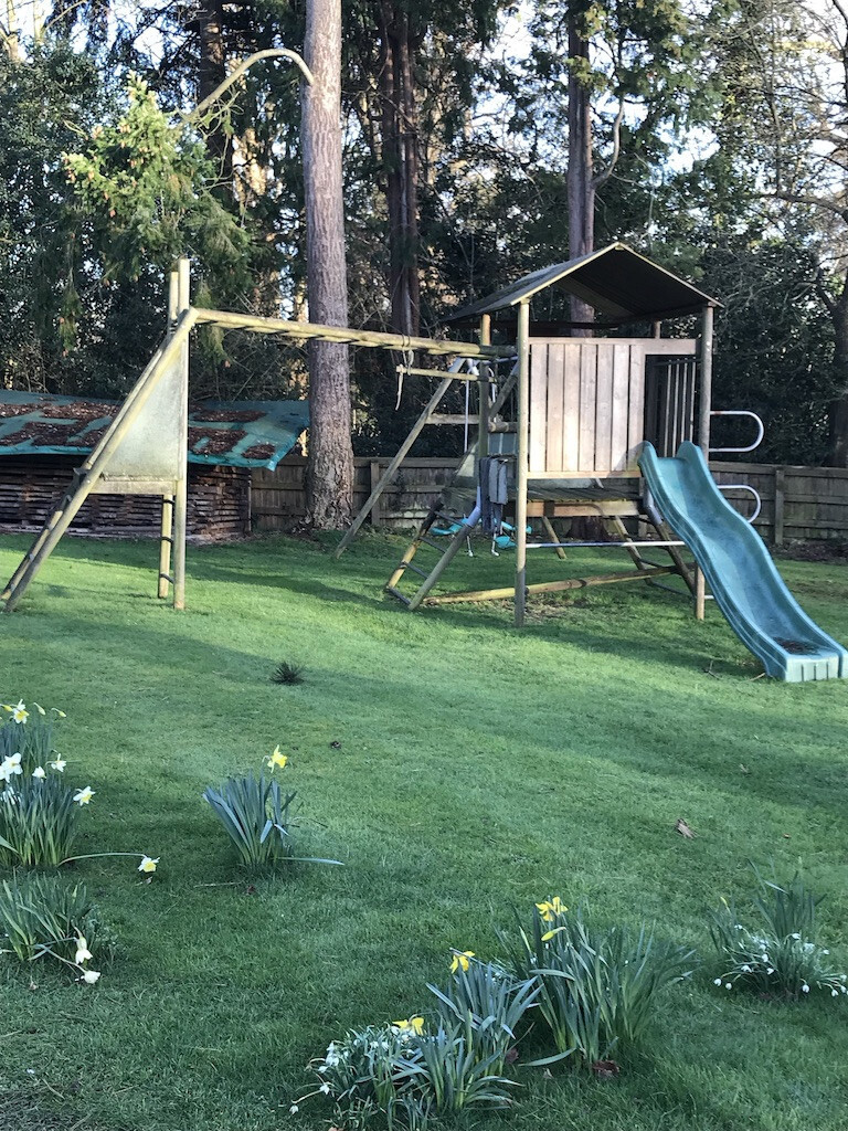 climbing frames for 10 year olds
