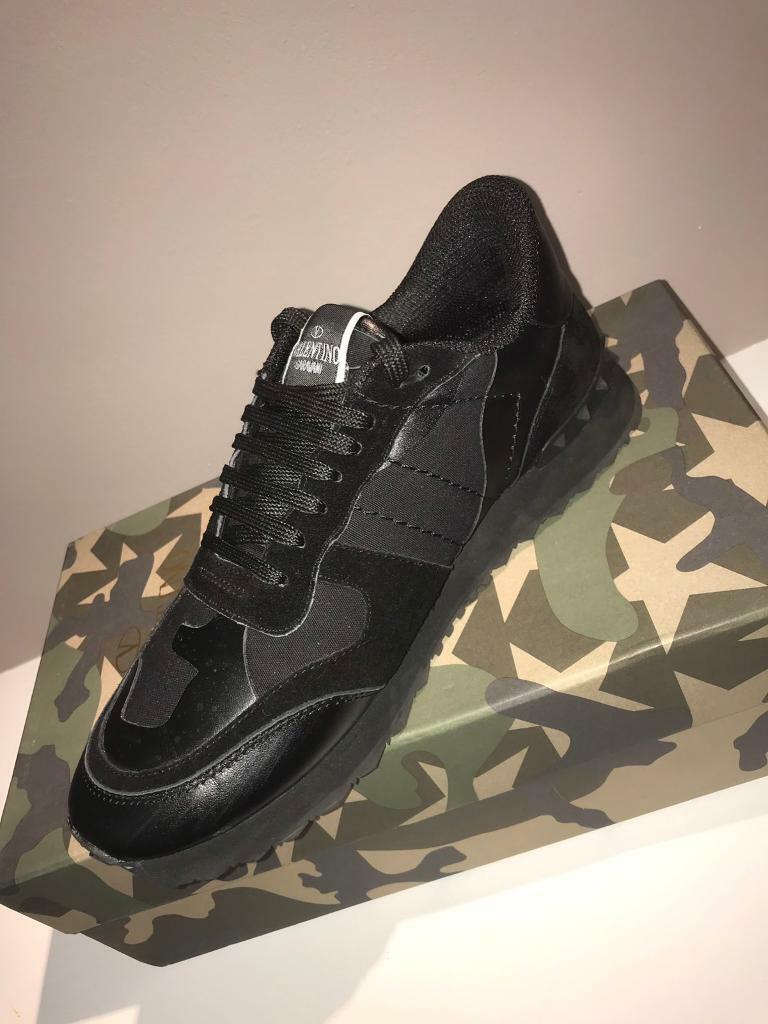 Valentino Rockrunner Triple Black on 