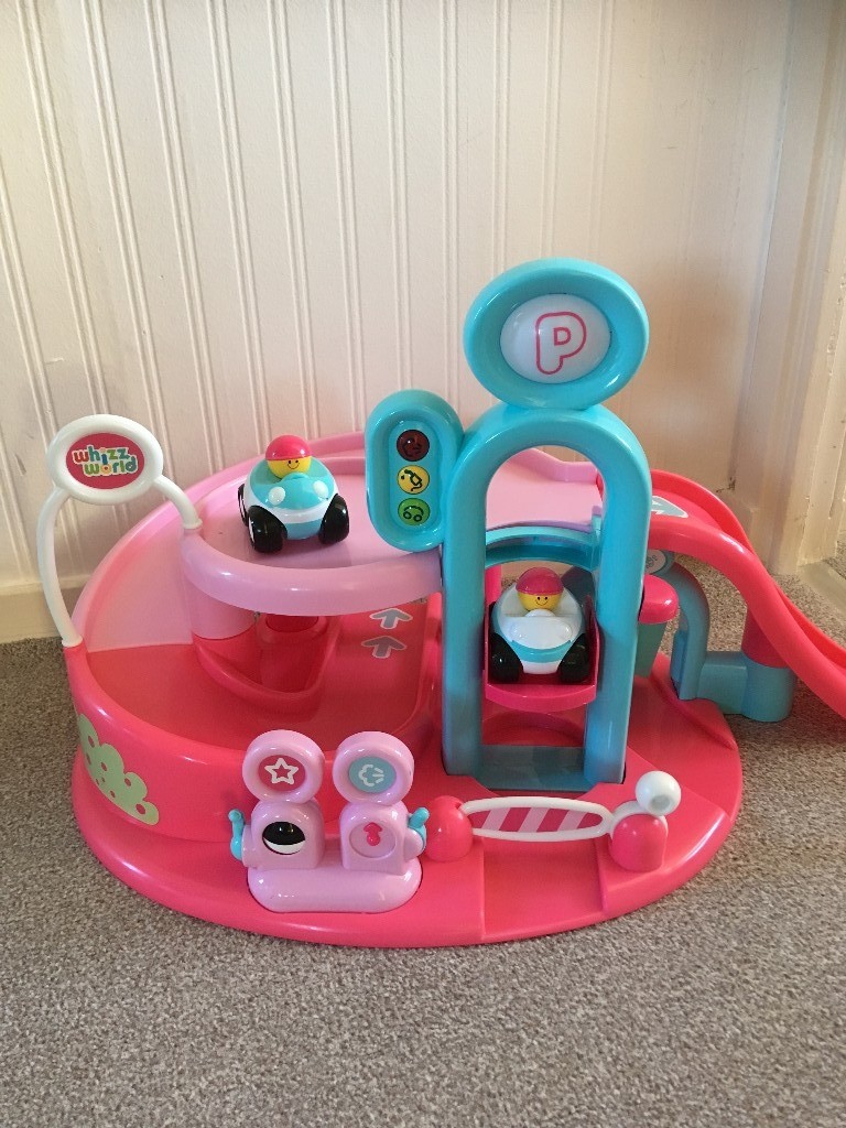 pink toy garage