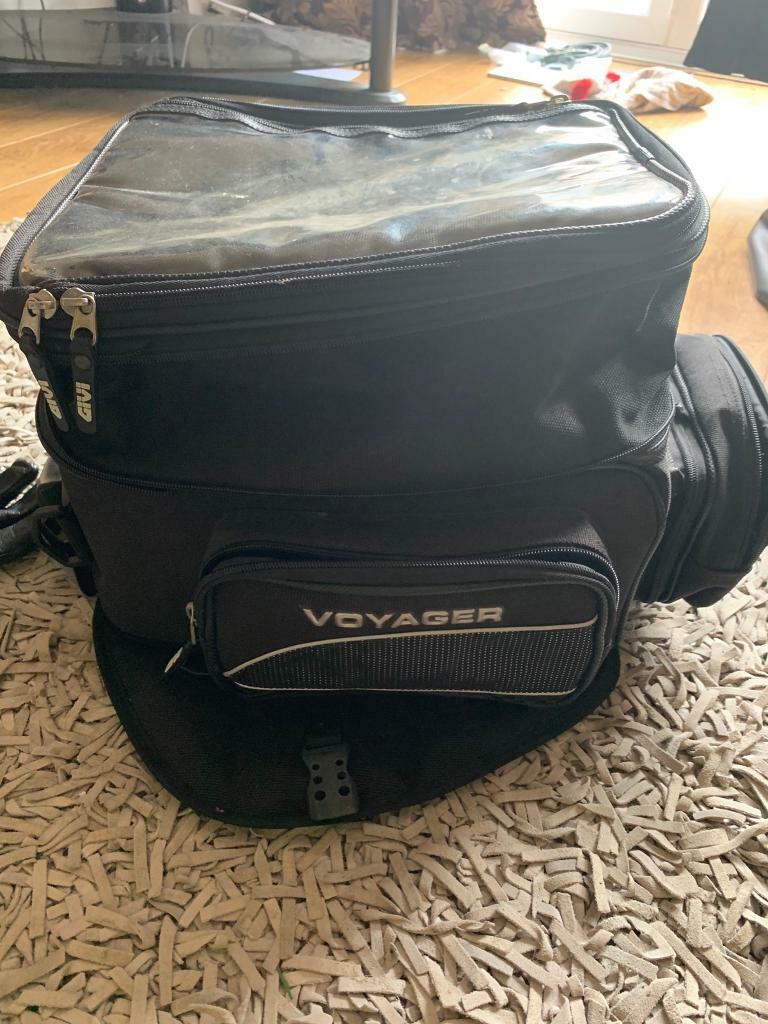 givi voyager bag
