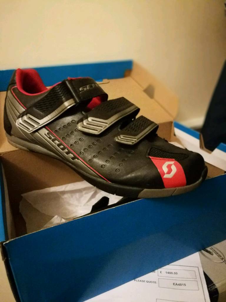 spd cleat covers halfords