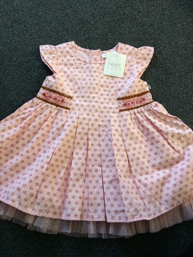 aplic baby dress