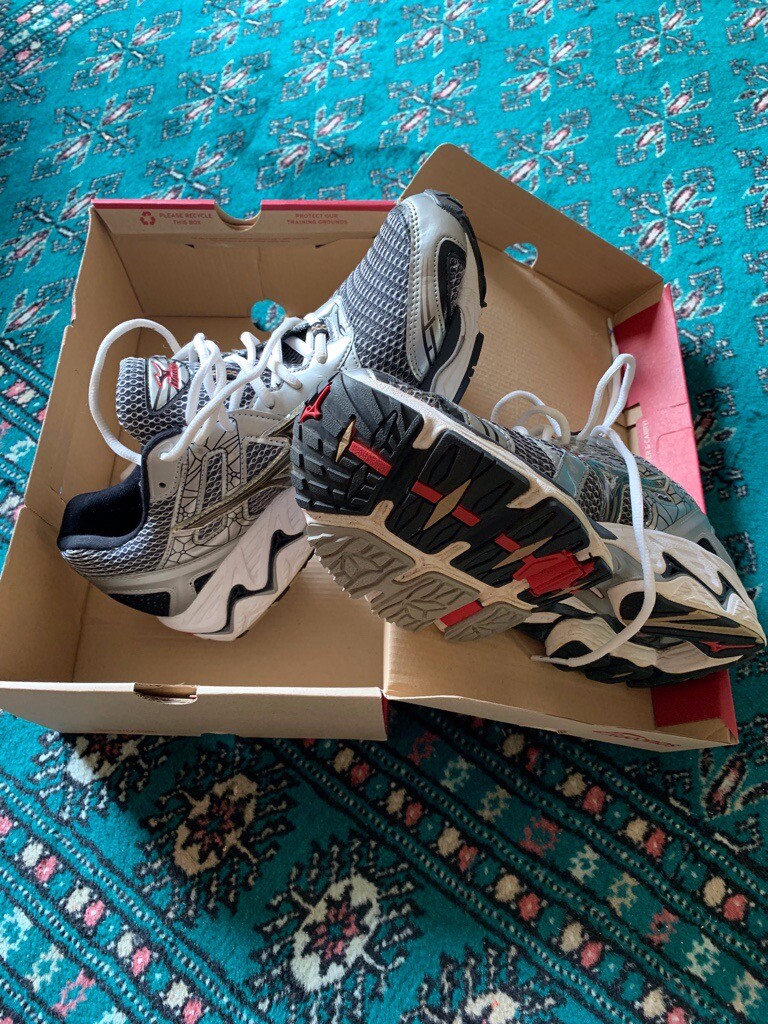 mizuno wave nirvana 7 mens