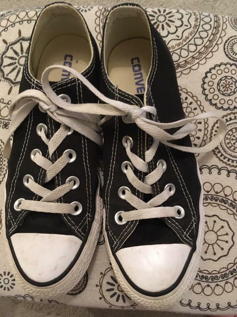 size 3 chuck taylors
