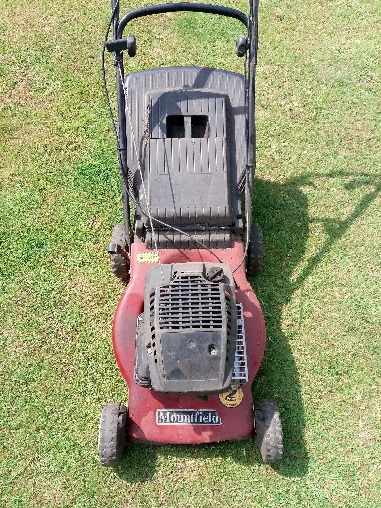 Mountfield SP470 Lawnmower with Briggs & Stratton engine