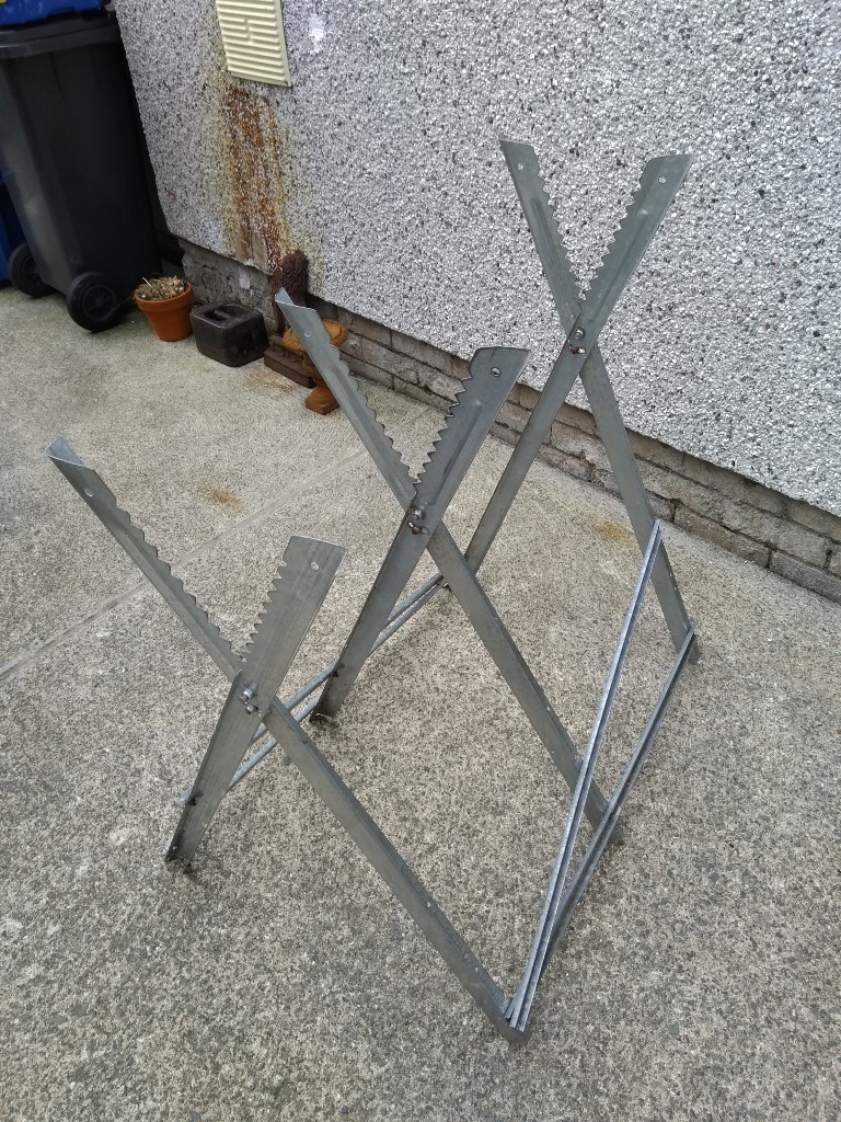 Log cutting stand in Llanfairpwllgwyngyll, Isle of Anglesey Gumtree