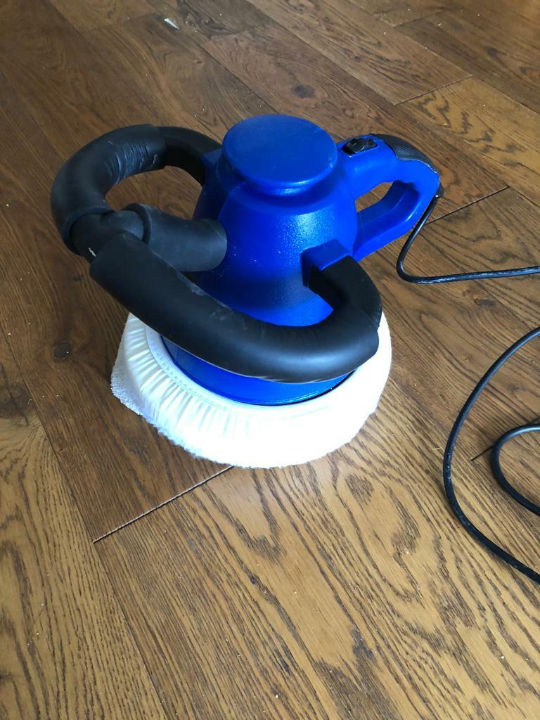 Halfords Car Polisher Used once in Motherwell, North Lanarkshire