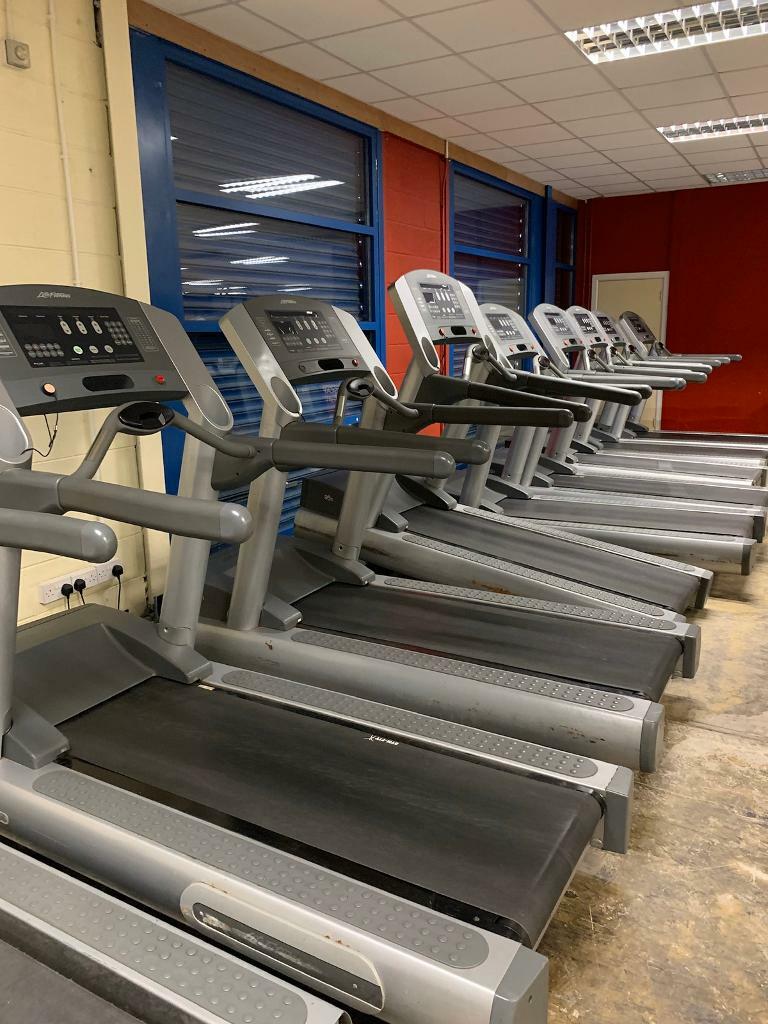 Life Fitness Treadmills For Sale Ebay