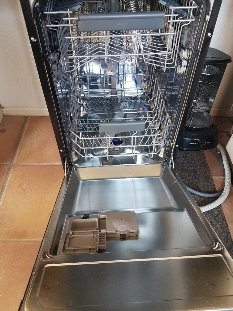 Black slimline dishwasher in Morpeth, Northumberland Gumtree