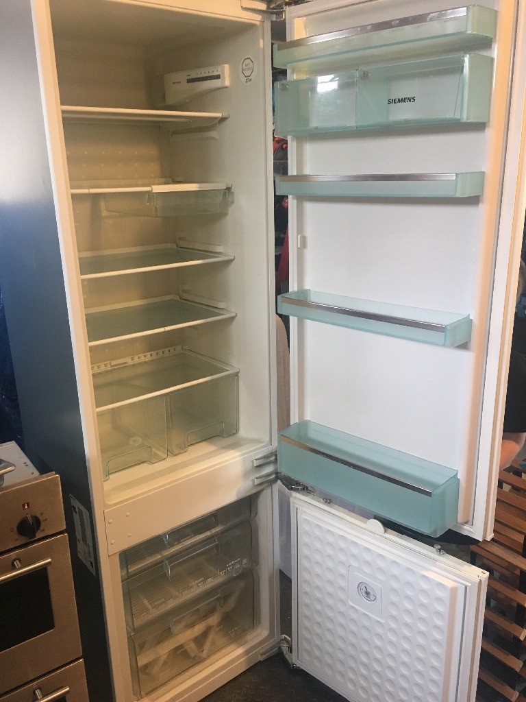 Siemans Intergrated Fridge Freezer in Bridge of Don, Aberdeen Gumtree