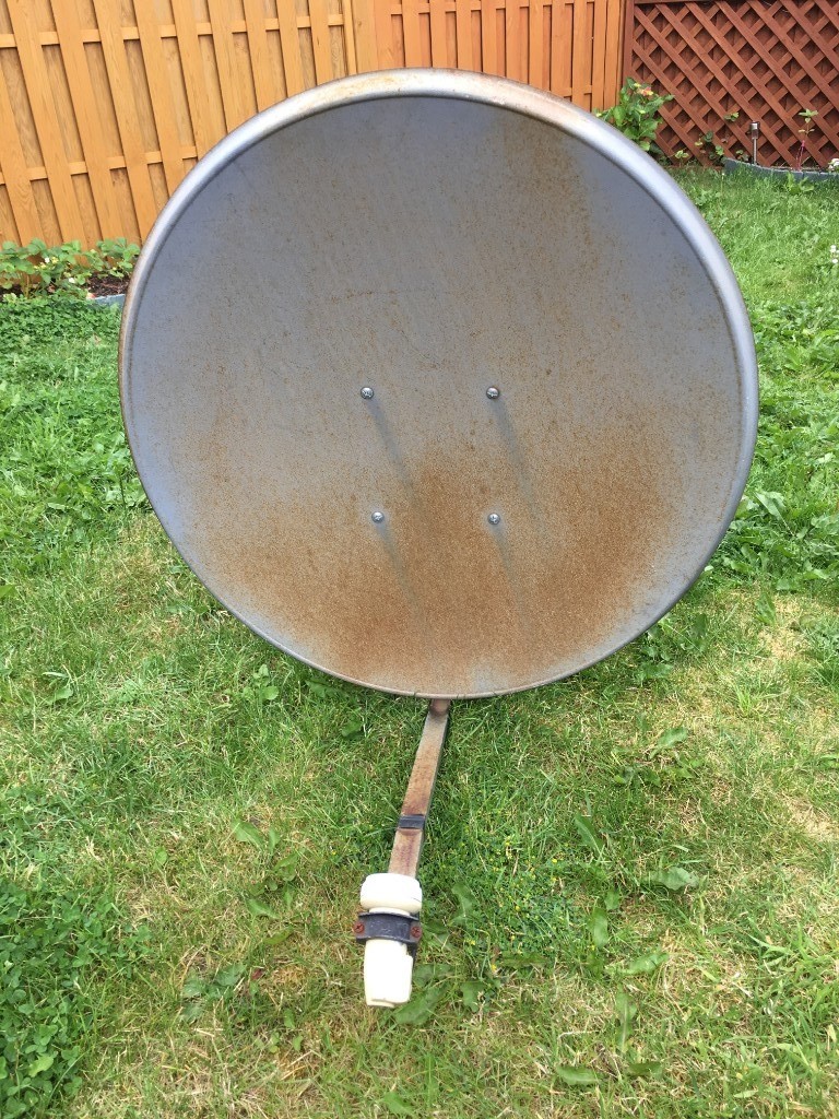 For sale Technomate satellite dish with motor in Wakefield, West