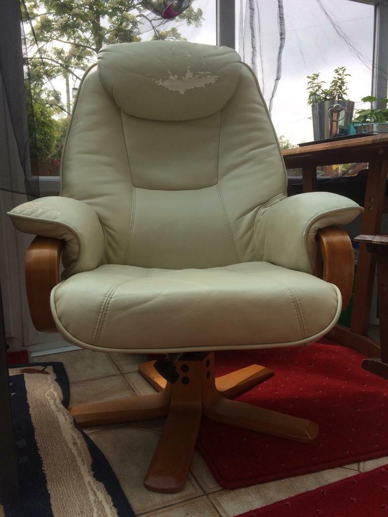 Swivel Chair, Extra Comfy, Faux Cream leather, FREE in Spondon, Derbyshire Gumtree