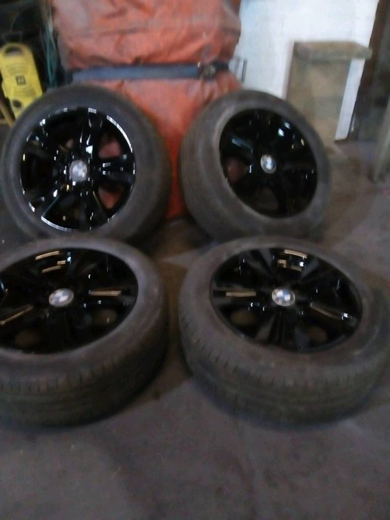 Bmw 1 series gloss black alloy wheels in Wakefield, West Yorkshire Gumtree