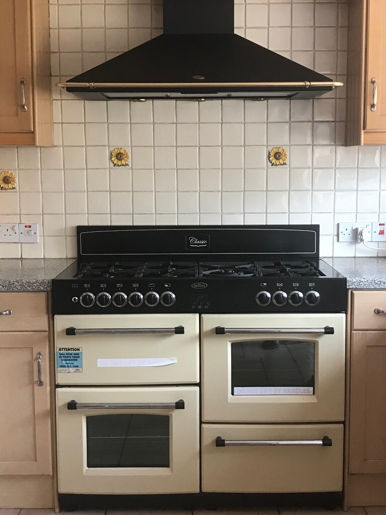 Belling Farmhouse 110DFT 7Burner Dual Fuel Gas Hob Cream with Belling Chimney in Slough
