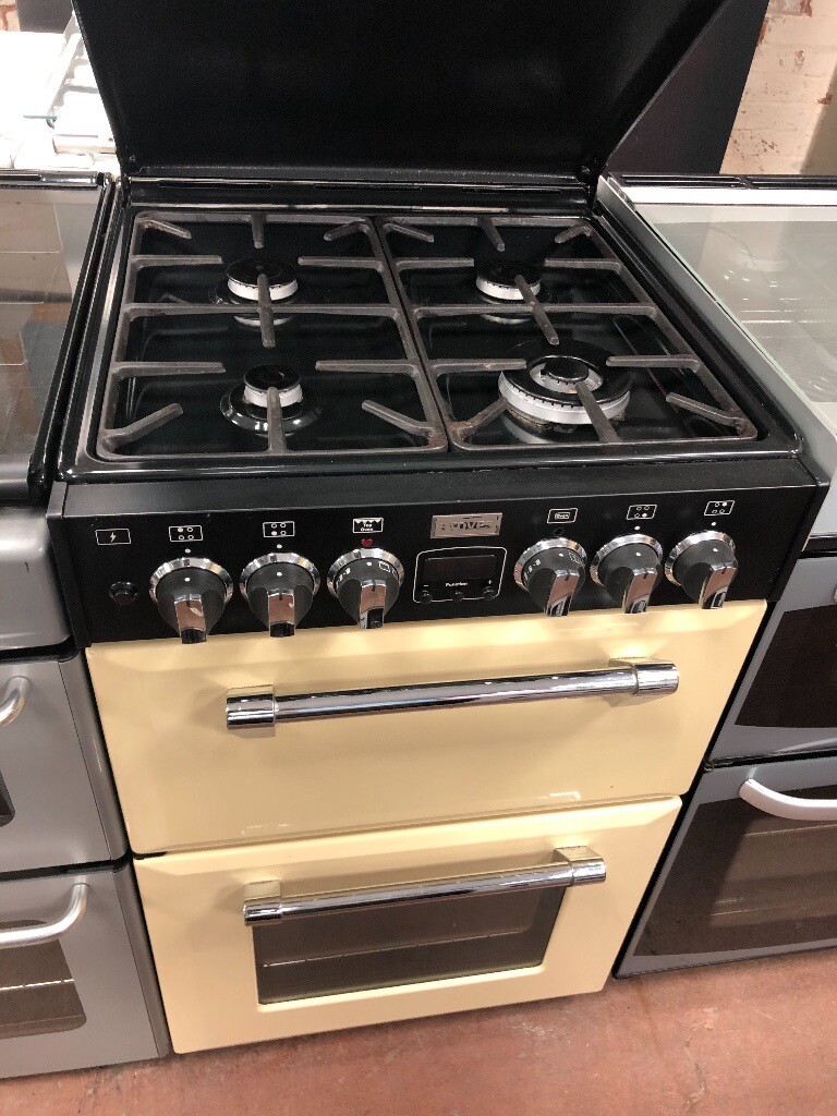 55CM CREAM STOVES DUEL FUEL GAS COOKER in Birmingham City Centre