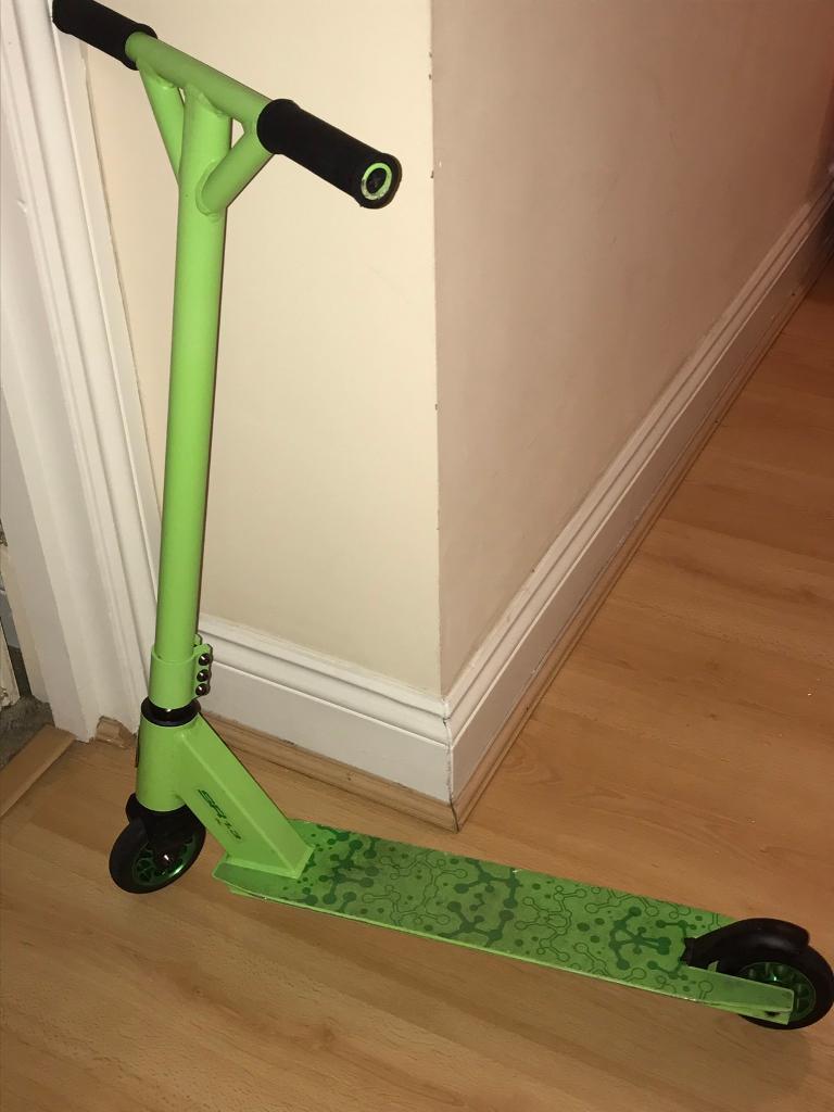 Green Avigo extreme stunt scooter in Bournemouth, Dorset Gumtree