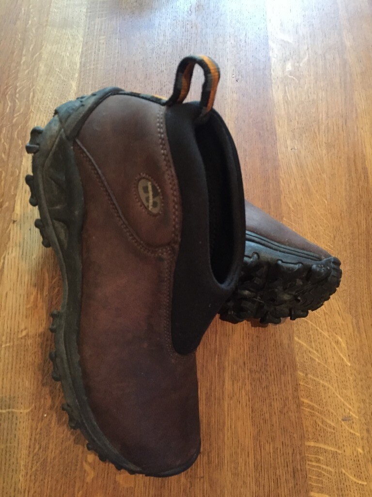 Merrell Waterproof Walking boots\shoes in Perth, Perth and Kinross