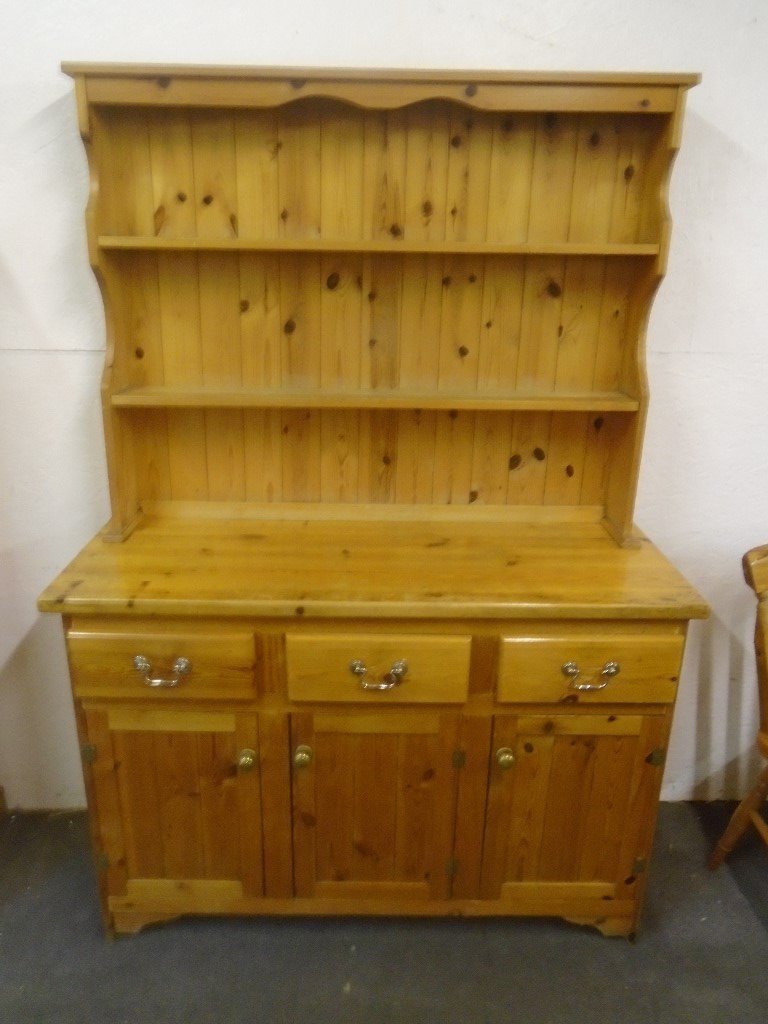 Pine kitchen dresser, project in Diss, Norfolk Gumtree