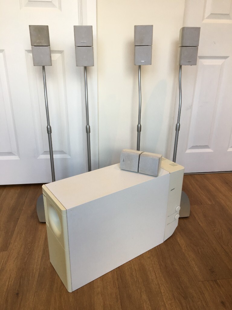 Bose Acoustimass 15 home theater speaker system & 4x Floor Stands & 2x