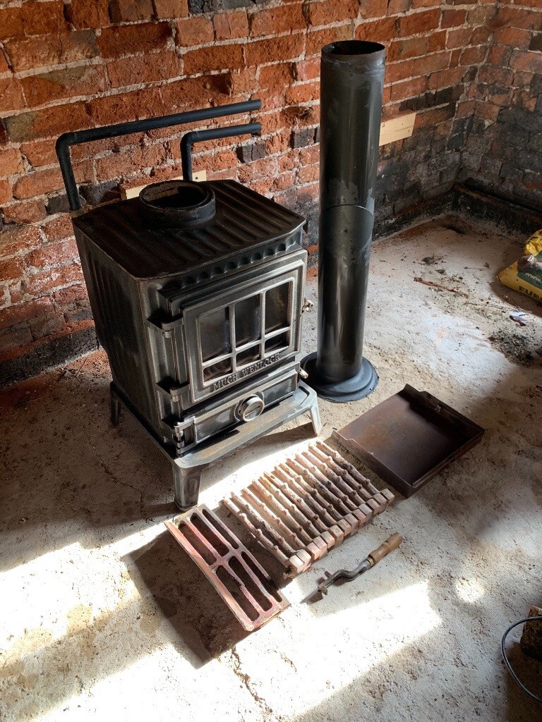 Coalbrookdale Much Wenlock Stove Log Burner / Multi Fuel Stove with
