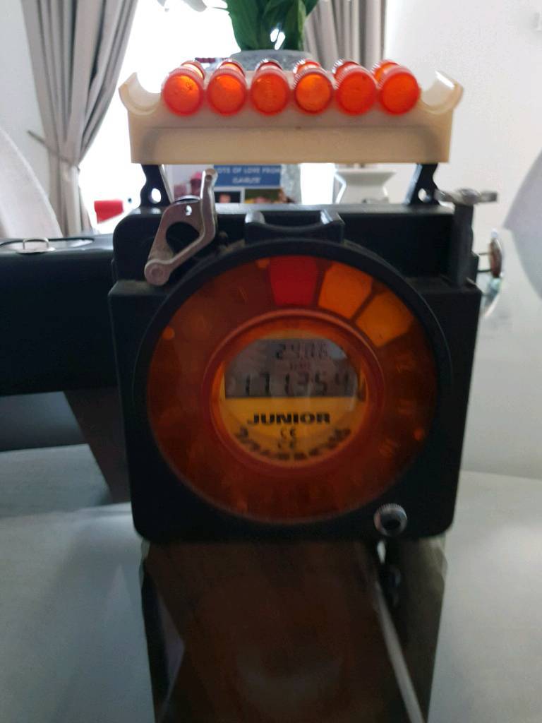 Junior T3 pigeon racing clock in Pontnewynydd, Torfaen Gumtree