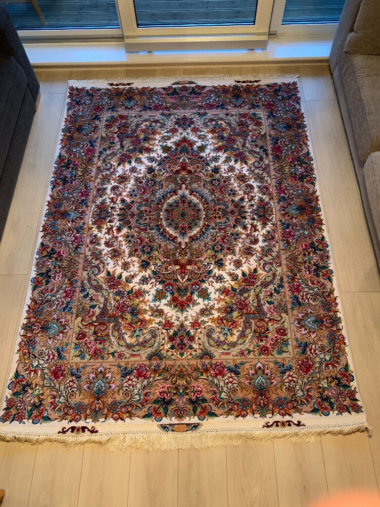 SIGNED PERSIAN TABRIZ SILK & WOOL RUG 210 X 150 CM HANDMADE ORIENTAL