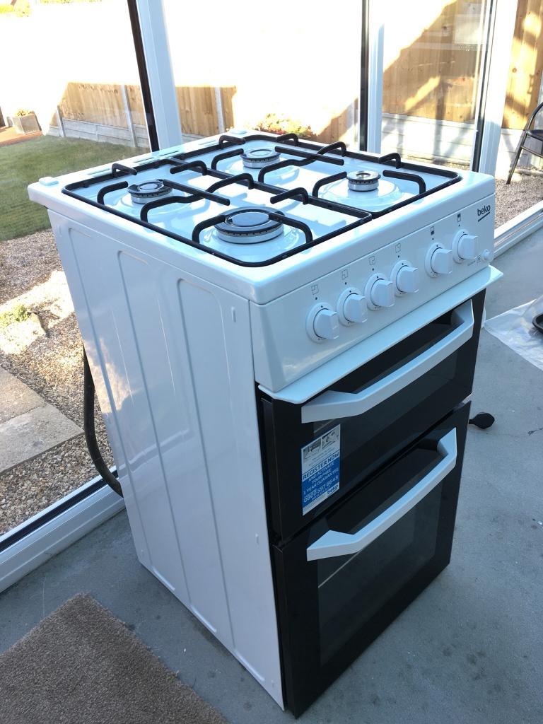 Beco BDG581W free standing gas oven 8 months old in Tuffley