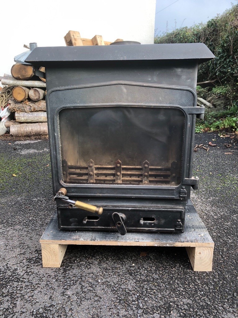 6 kW Wood burning stove with multifuel grate in Axminster, Devon Gumtree