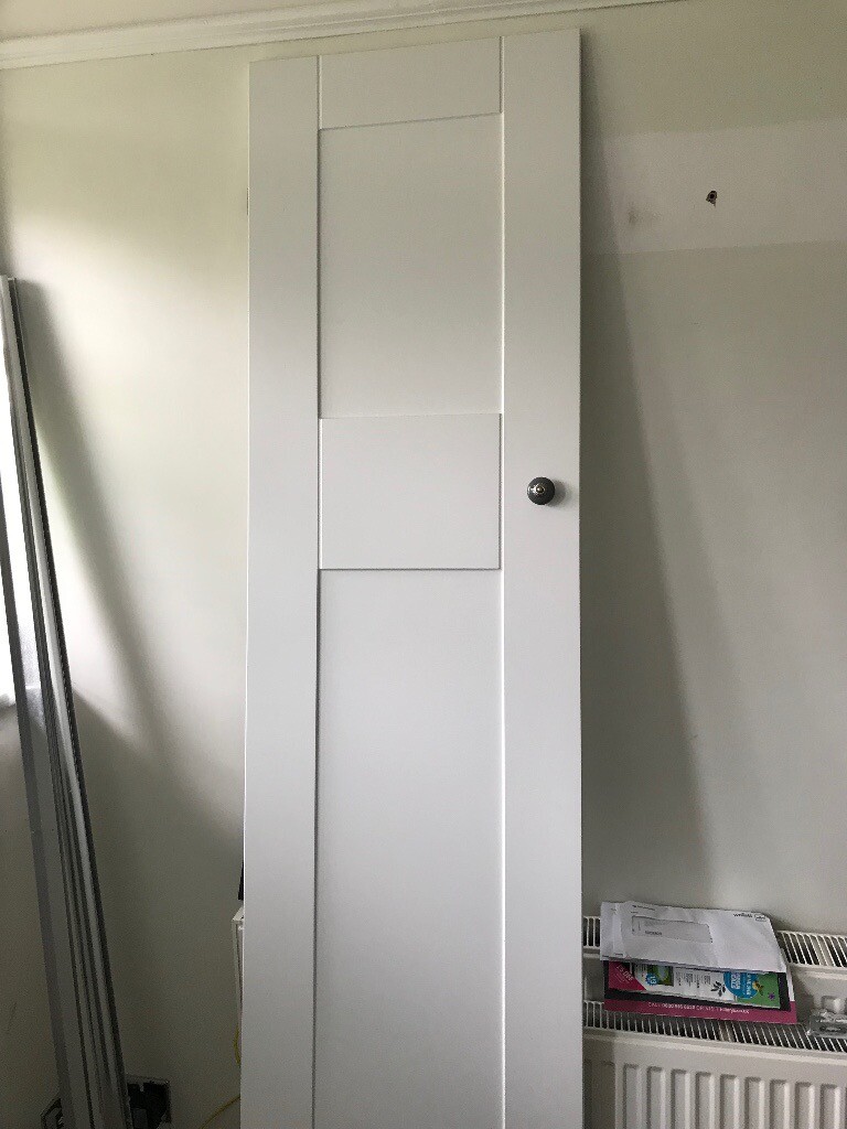 6 Sharps White Mdf Wardrobe Doors With Hinges In Wimbledon