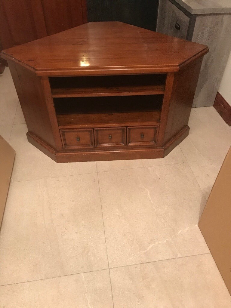 Solid Corner Wood Tv Cabinet In Bridgend Gumtree Solid Corner Wood Tv Cabinet In Bridgend Gumtree