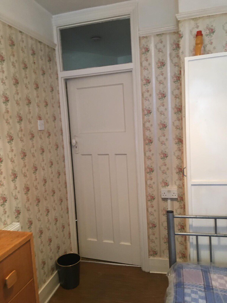 Box room in Barking, London Gumtree
