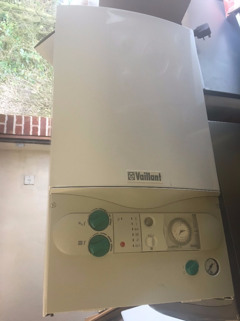 Vaillant Turbomax 28 KW Combi Boiler & Flue in London Gumtree