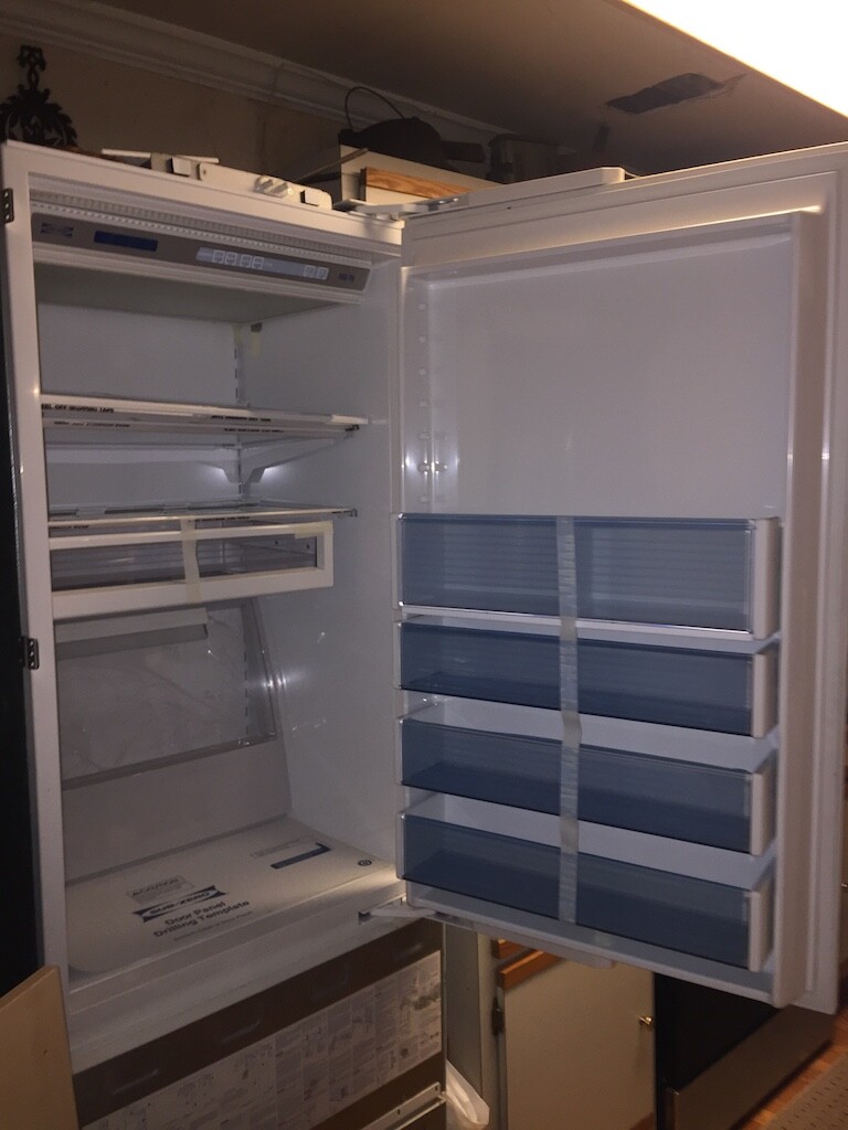 Sub-Zero 700TR 15.5 cu. ft. Refrigerator (Never used)