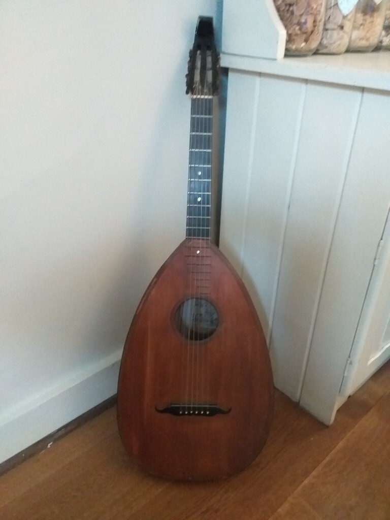 Lute Guitar in Midhurst, West Sussex Gumtree