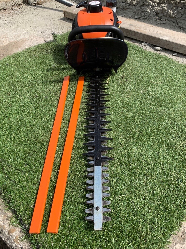 Hedge Trimmer, Petrol, Parker Brand, Like New. in Beeston, West