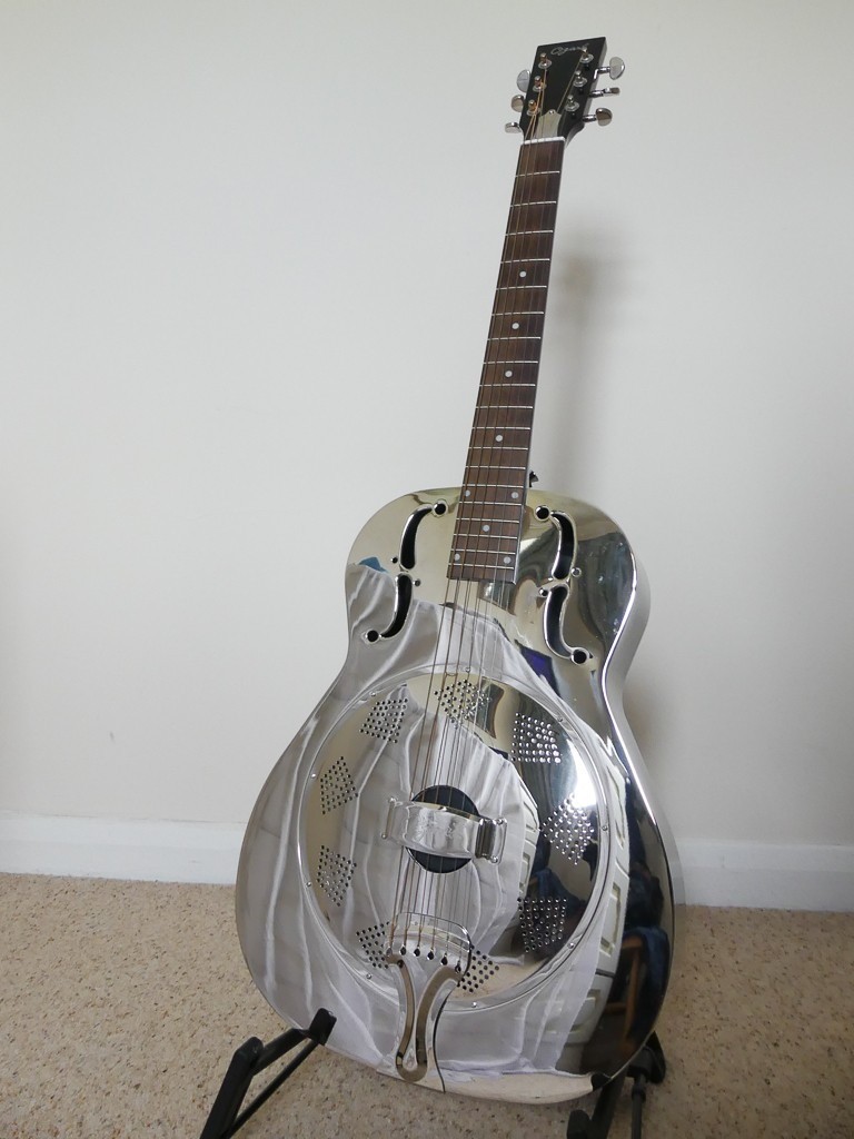 Guitar Ozark 3515N Biscuit Resonator Nickel PlatedSteel Body in Marlborough, Wiltshire Gumtree